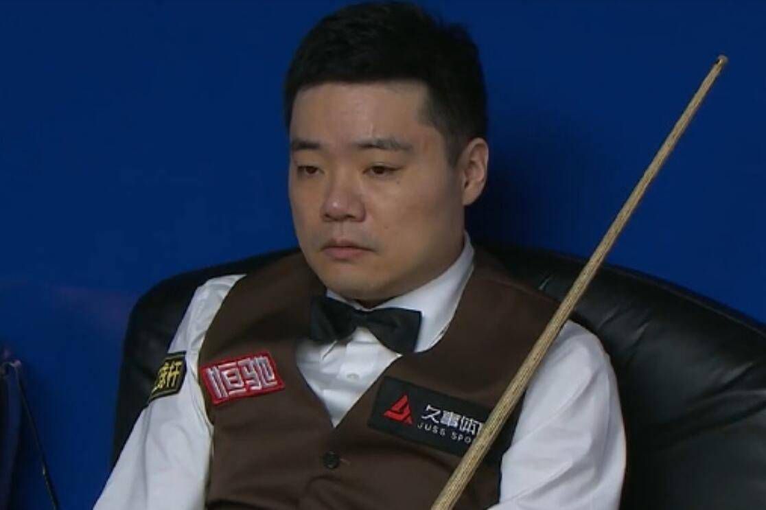 长筒袜的阿姨
