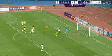 在电影院摸到她高潮